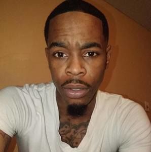 Meet your Posher, Devin